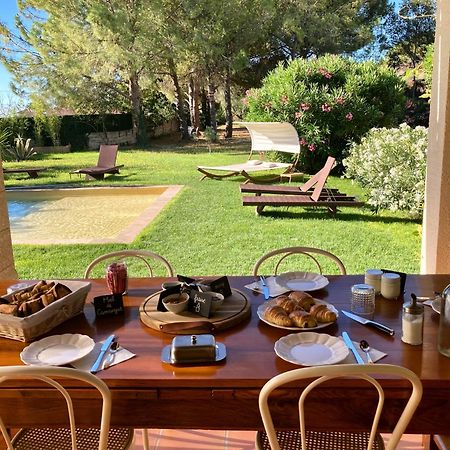 Le Patio, Chambres D Hotes Pour Adultes En Camargue, Possibilite De Naturisme A La Piscine, 아메거스 외부 사진