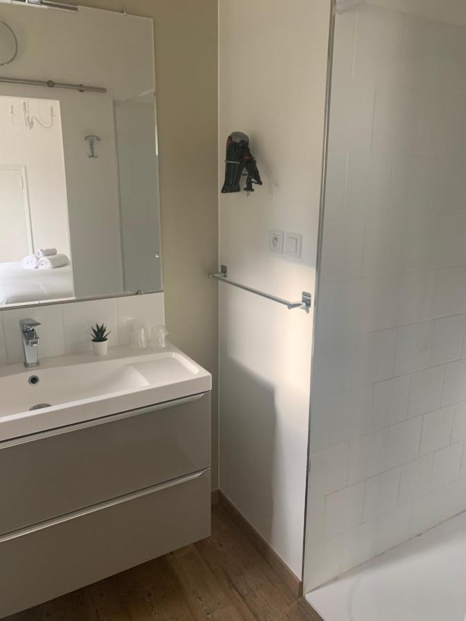 Le Patio, Chambres D Hotes Pour Adultes En Camargue, Possibilite De Naturisme A La Piscine, 아메거스 외부 사진